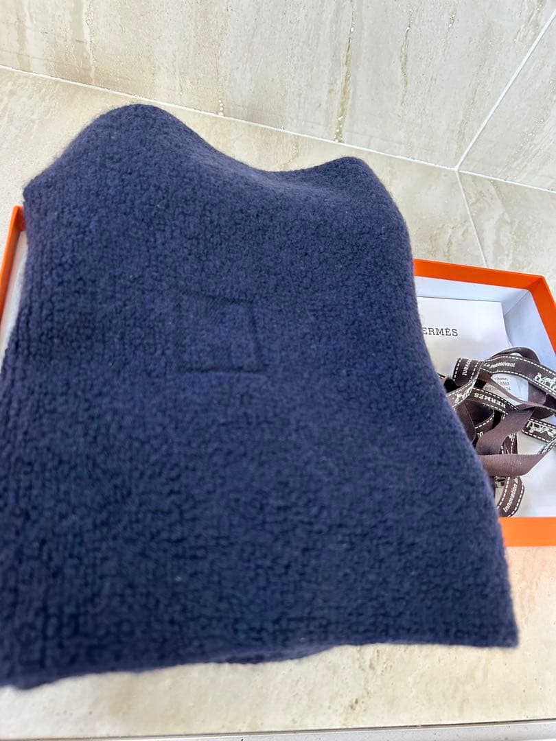エルメスHERMES カシミヤスヌードマフラー