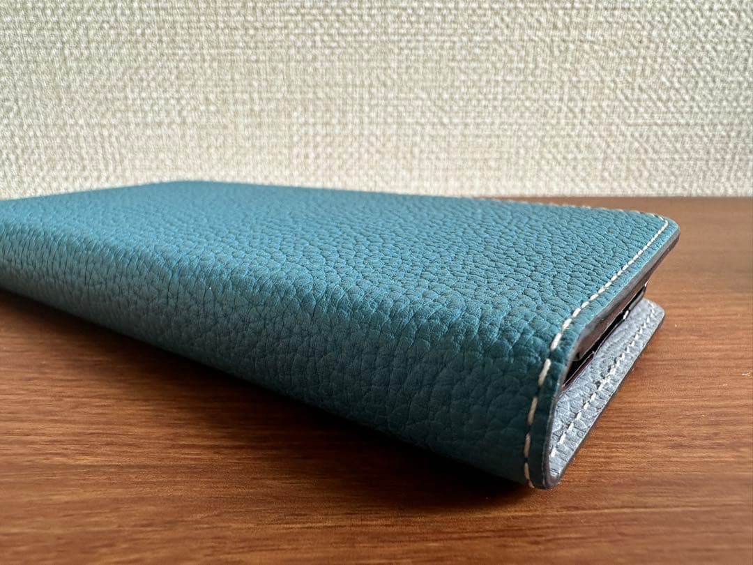 BONAVENTURA【iphone14pro用】スタンドダイアリーケース