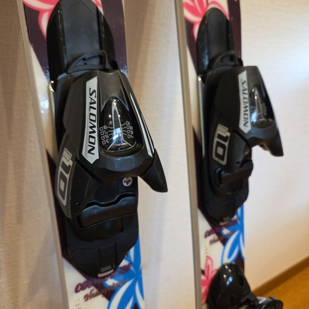 サロモン　フリースタイル用ツインチップCOSMIC SURF 135cm