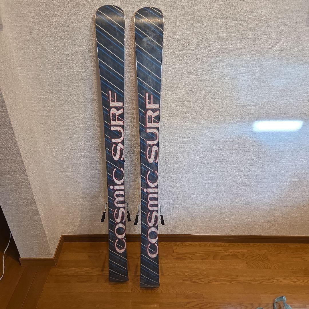 サロモン　フリースタイル用ツインチップCOSMIC SURF 135cm