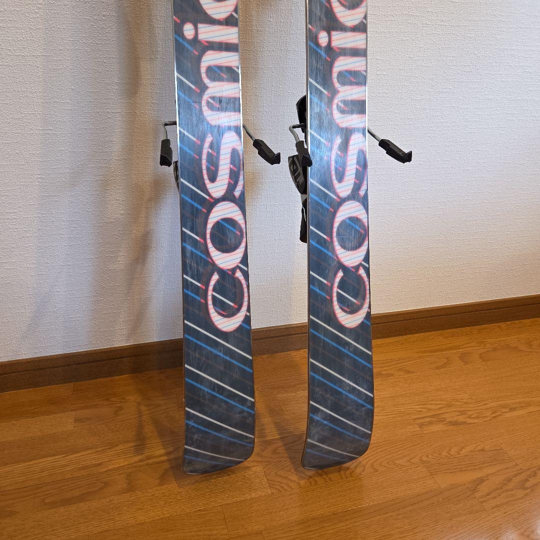 サロモン　フリースタイル用ツインチップCOSMIC SURF 135cm