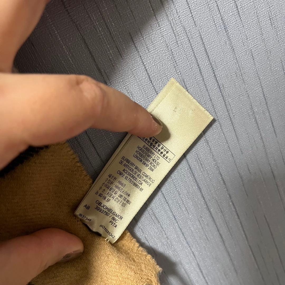 《アフターサービスカード付き》バーバリー　ハート　カシミヤマフラー