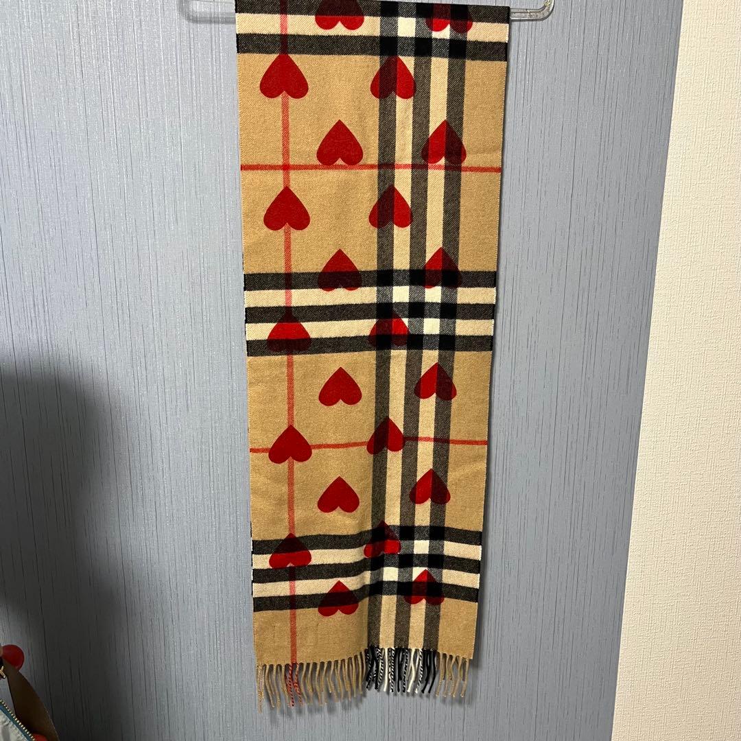 《アフターサービスカード付き》バーバリー　ハート　カシミヤマフラー