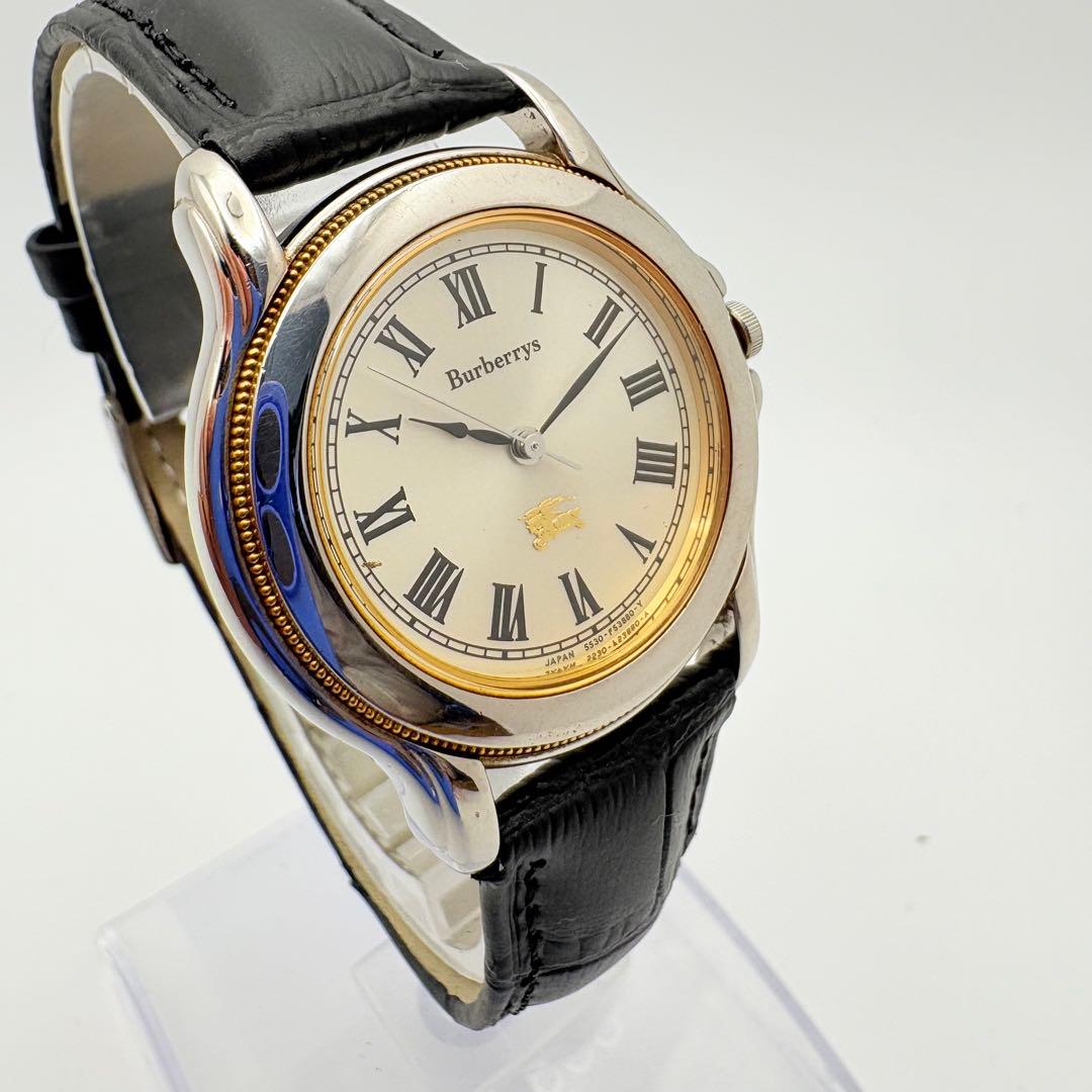 美品 バーバリー 稼働 時計 シャドーホース ゴールド ホースロゴ ユニセックス