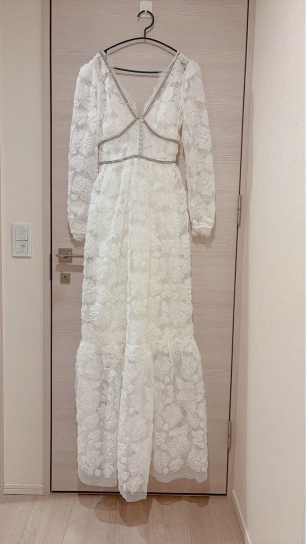 セルフポートレイト　ホワイトレースマキシドレス