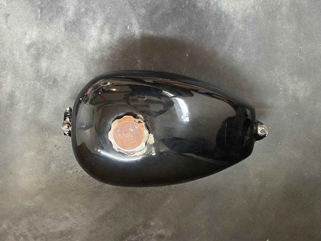 TW200 TW225 ピーナッツタンク YAMAHA