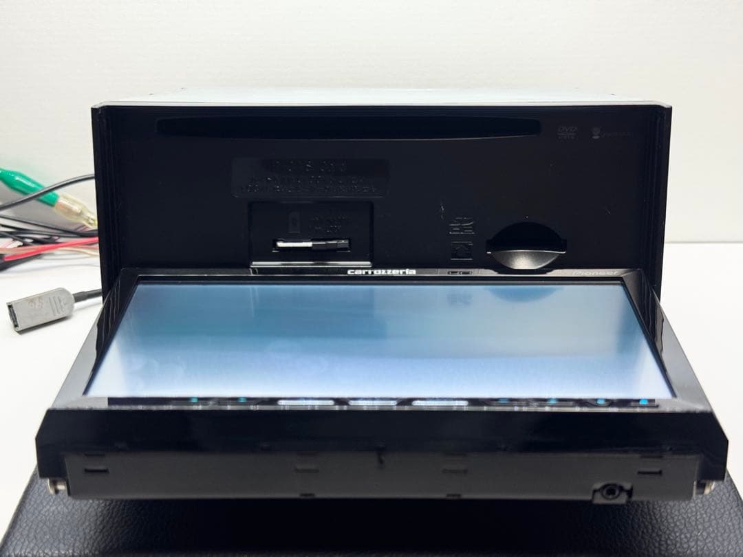 タッチパネル新品 AVIC-ZH99 2019年地図 新品ファン カロッツェリア