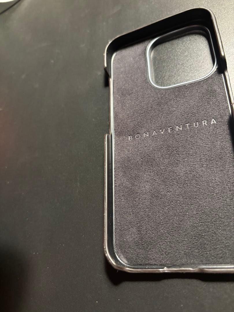 bonaventura iPhone 15proケース オリーブ