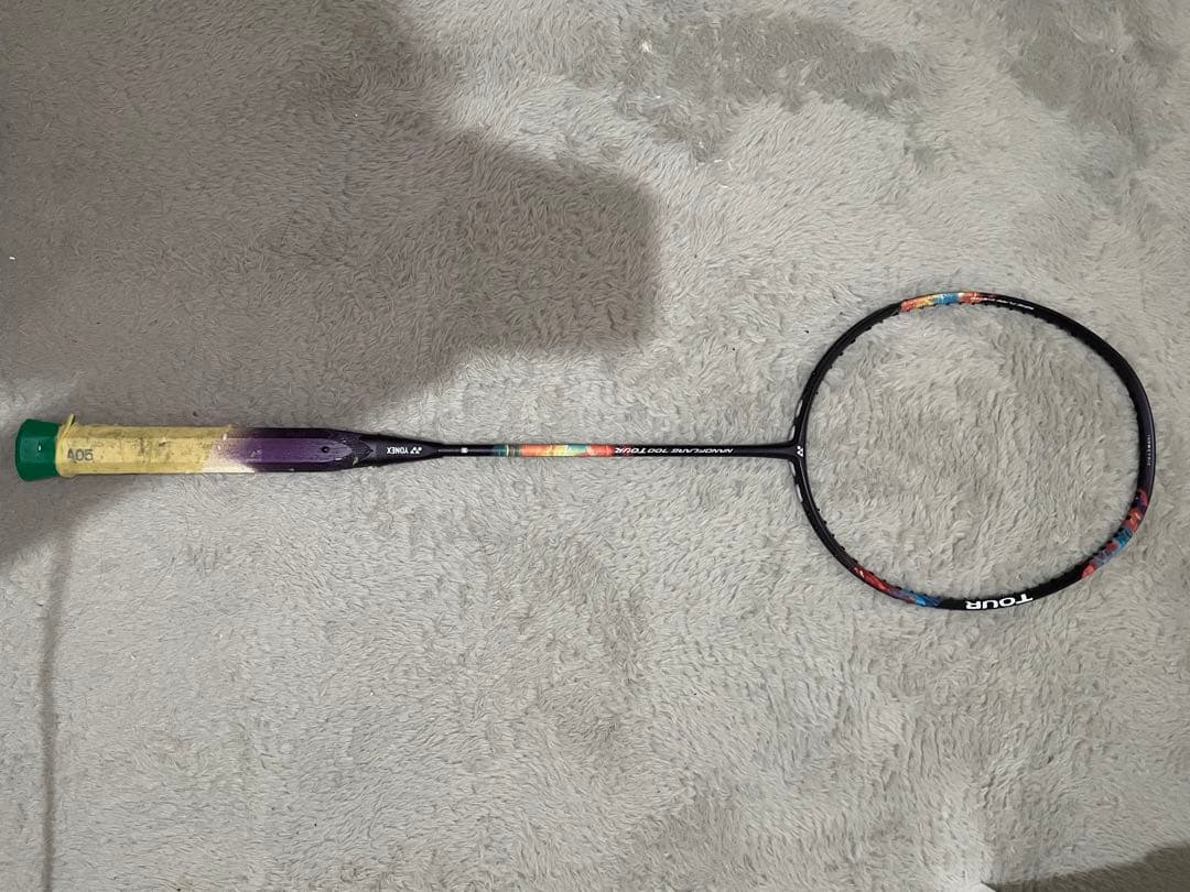YONEX ナノフレア700tour バドミントンラケット