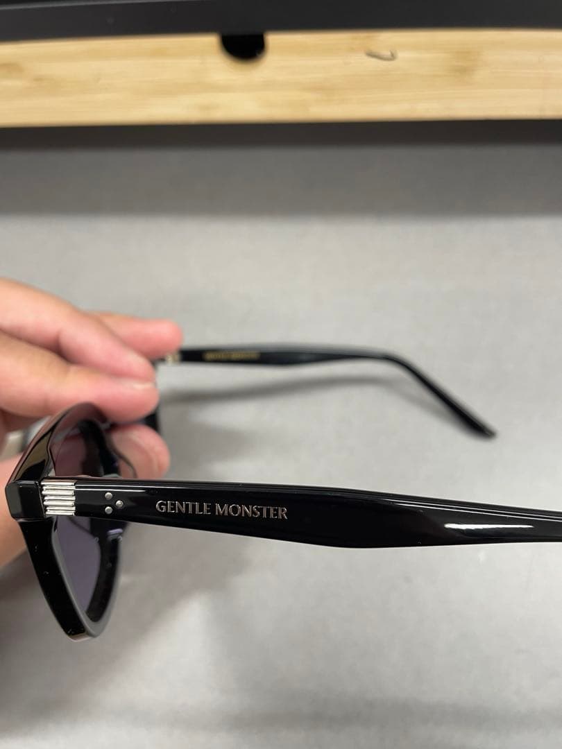 小物 GENTLE MONSTER BY ROW