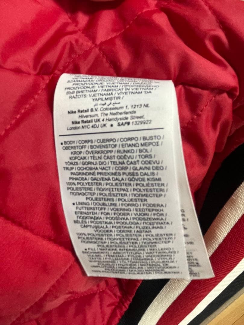 【新品未使用タグ付き✨】リバプール×エアマックス スタジャン　Lサイズ