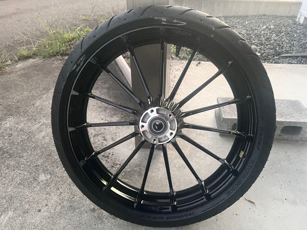 ハーレー 19インチホイール　ダンロップD408