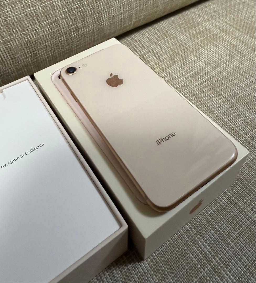 Apple iPhone 8 64GB ゴールドSIMフリー