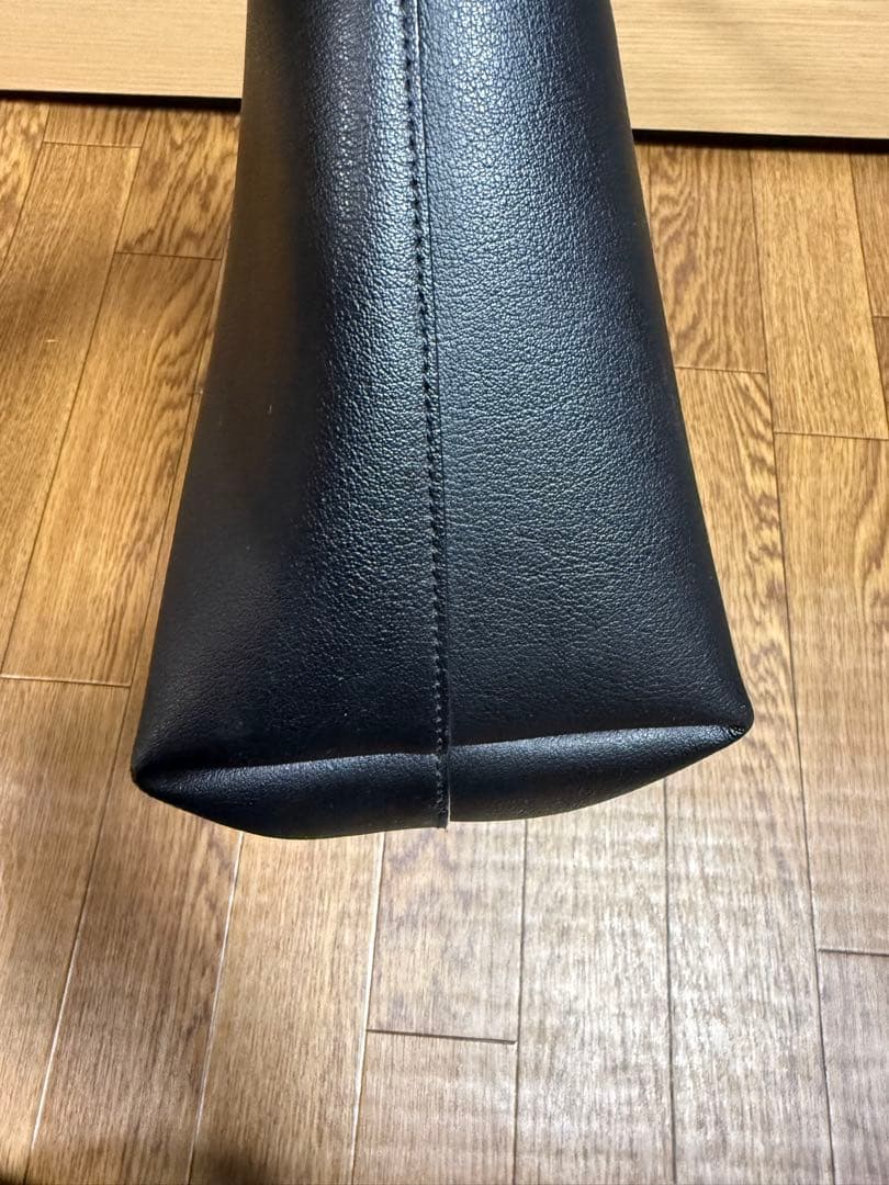 SAINT LAURENT ブラック トートバッグ ポーチ付き