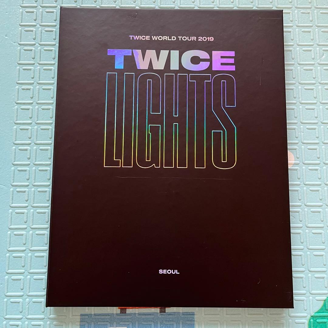 TWICE World Tour 2019 ’Twicelights’ DVD