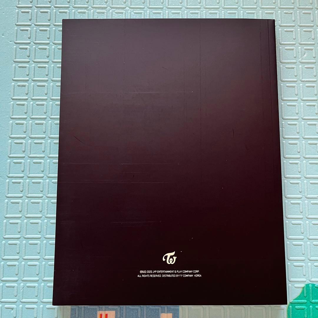 TWICE World Tour 2019 ’Twicelights’ DVD