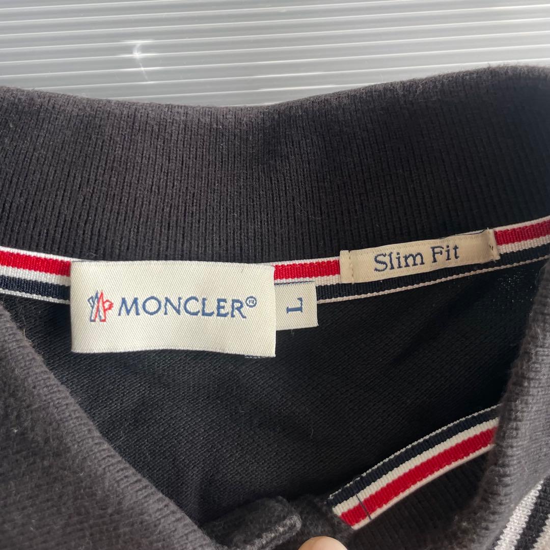 $ MONCLER ブラック ポロシャツ　ワッペン　Slim Fit コットン