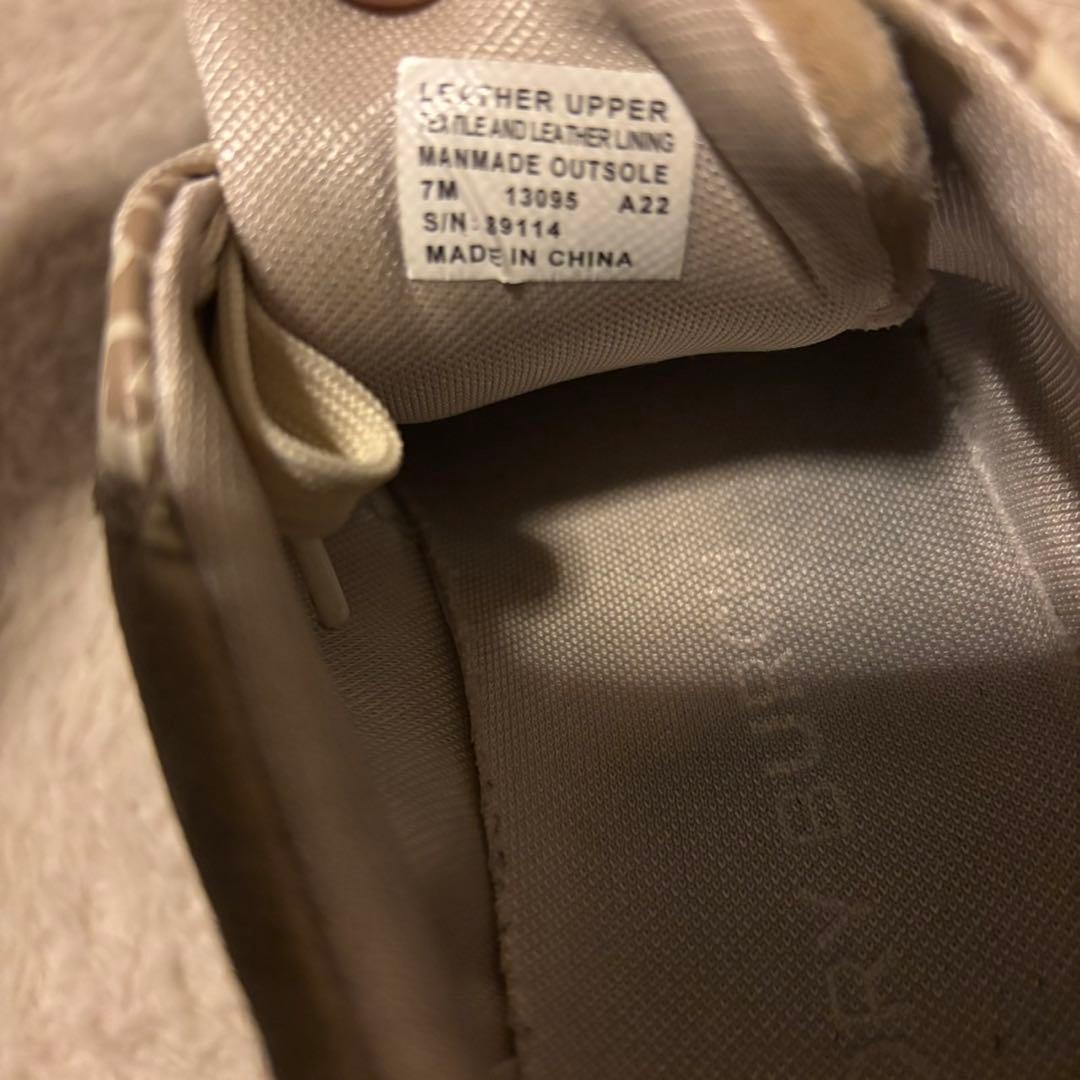 極美品✨ TORY BURCH ベージュ スニーカー サイズ7 M 24cm