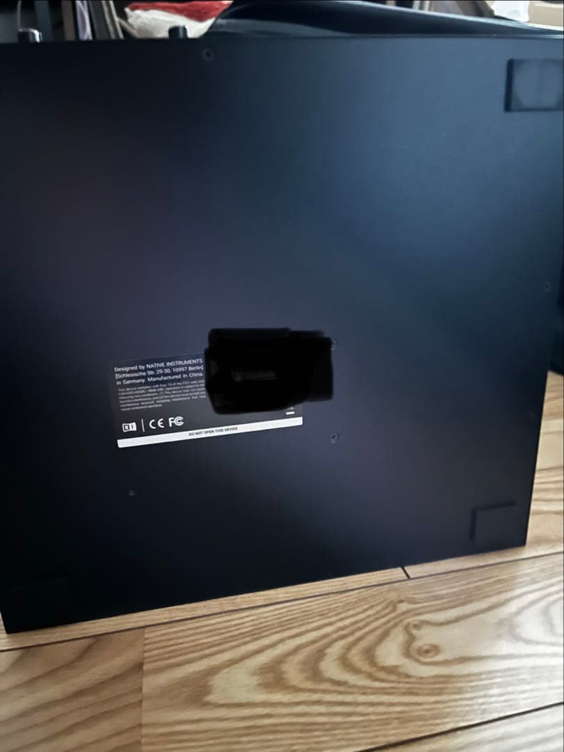 MASCHINE MK3 (ケース付) トラスファーID付き