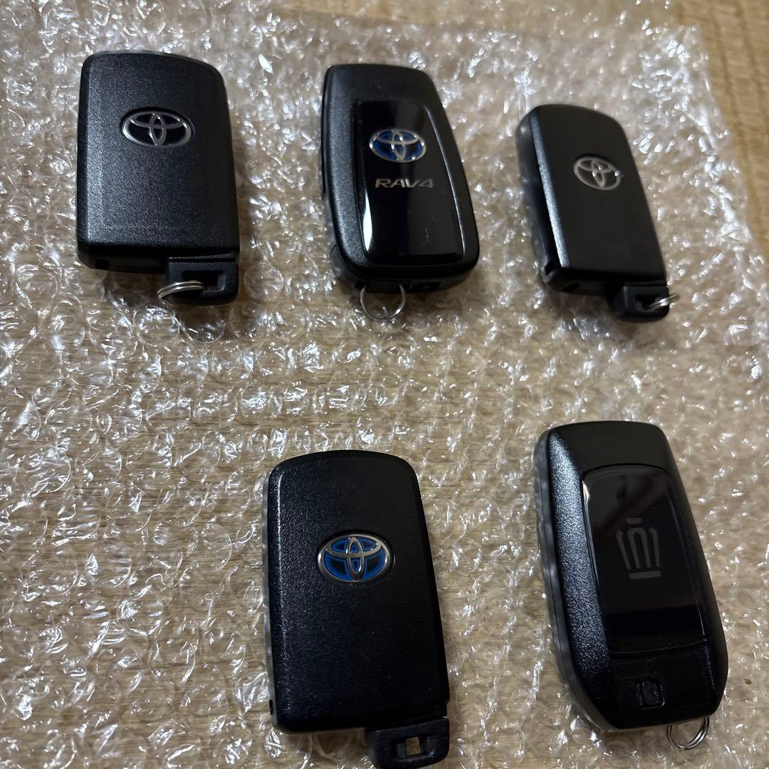トヨタ　スマートキー　ジャンクセット　F