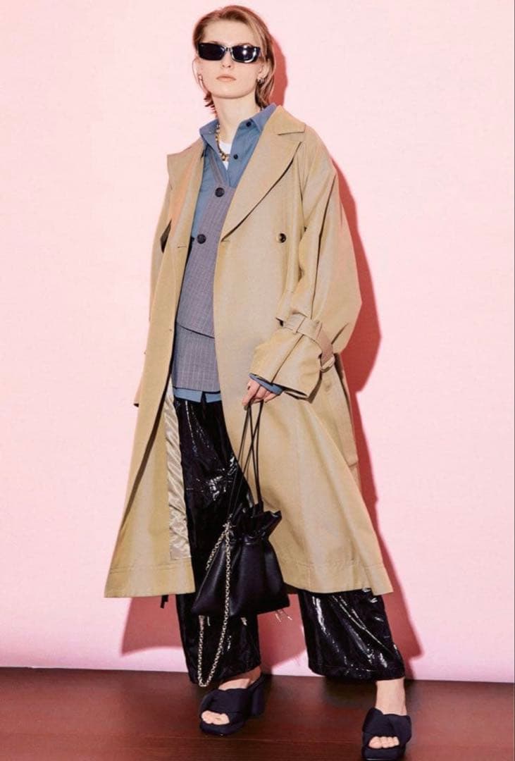 ベージュ トレンチコート フリーサイズ