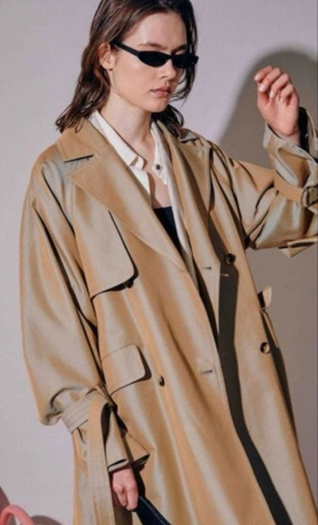 ベージュ トレンチコート フリーサイズ