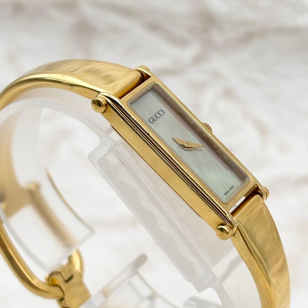 新品電池✨ GUCCI 1500 シェル文字盤 ゴールド