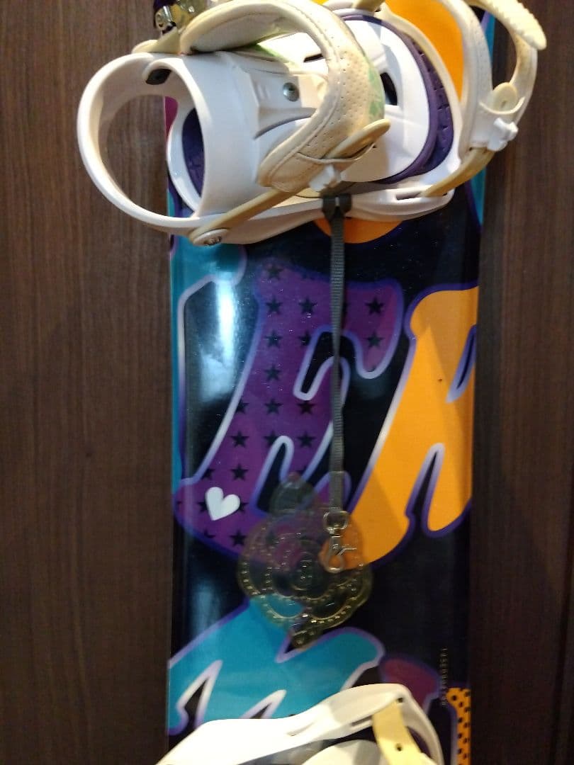 【3点セット 送料込み】IGNIO 145 レディース 豪華スノーボードセット！