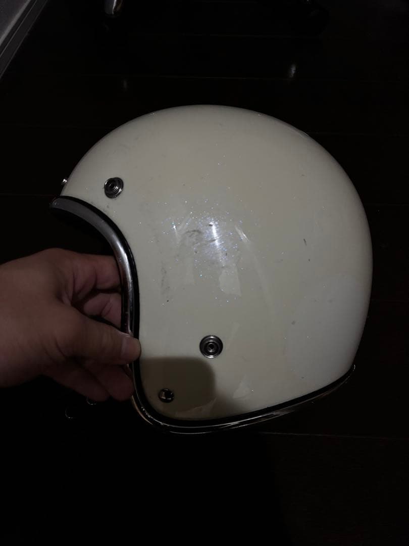 nobudz ヘルメット　白ラメ　銀縁