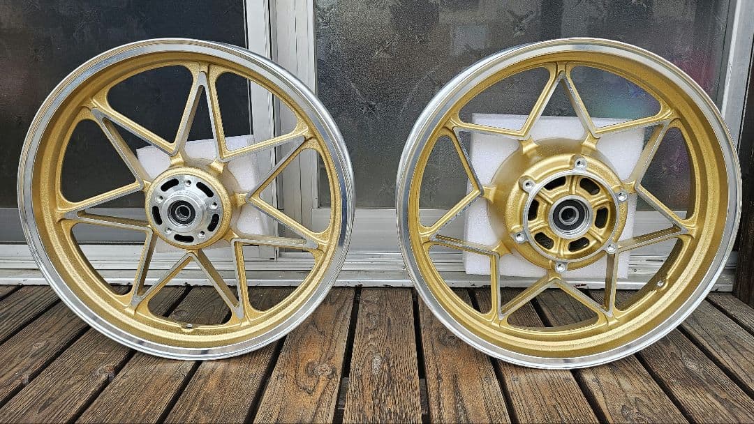 安値 ゼファー1100前後セット　セブンスターキャストホイール 新品未使用