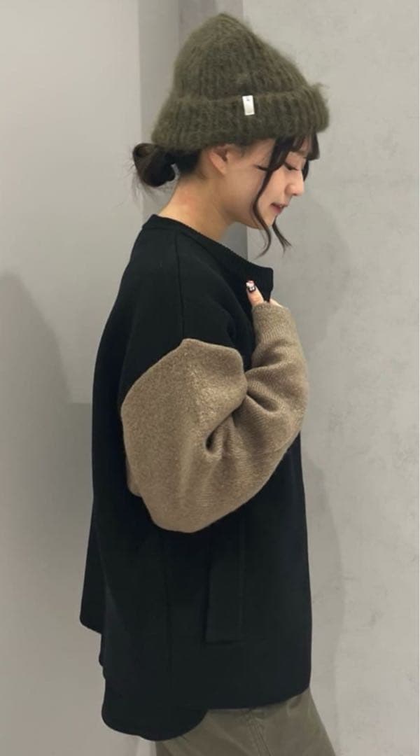 【新品未使用】ヤマダヤ　CLOVE バイカラーニットブルゾン　ブラック