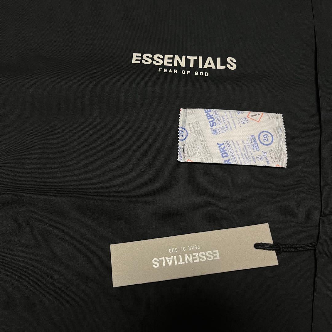 Fog Essentials tシャツ　長袖　ブラック　花卉カットソー　黒　ロゴ