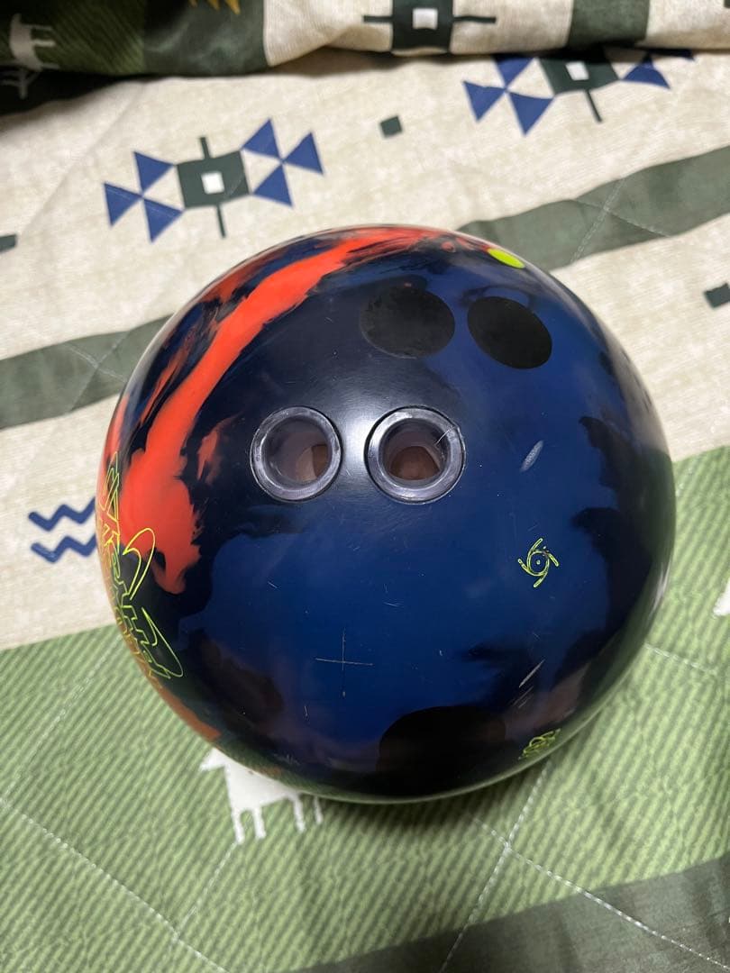 ニュートロンフィジックス　NEUTRON PHYSIX ボウリングボール