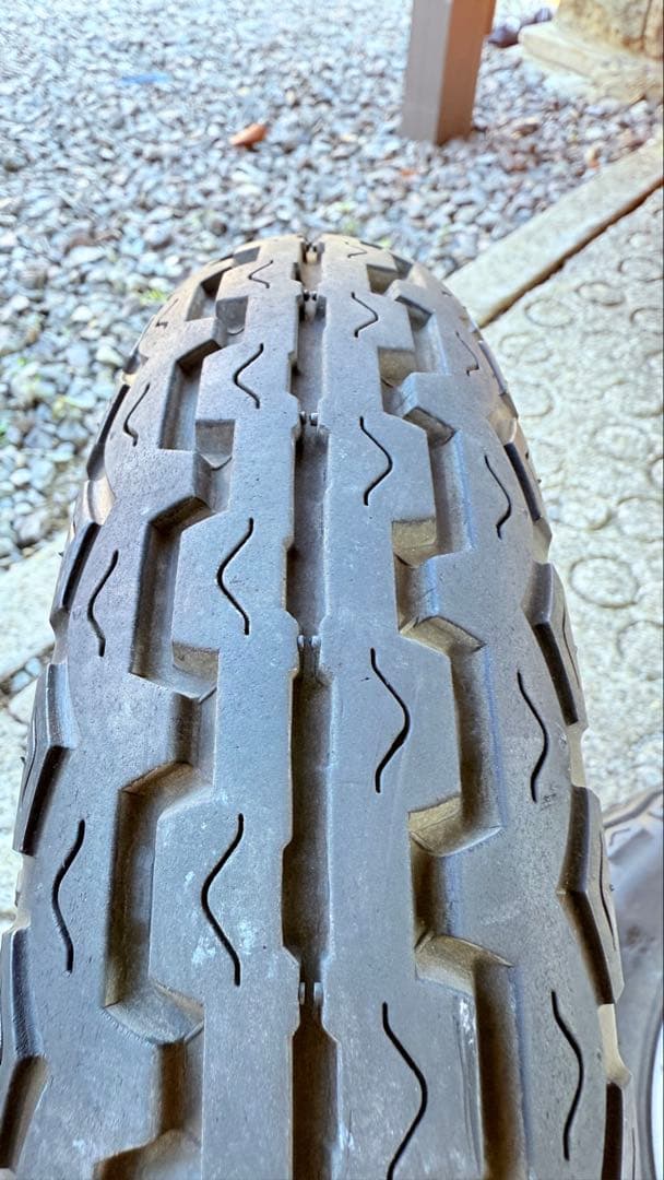 3.5j8インチタイヤホイールセット