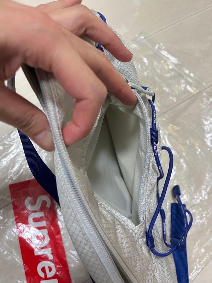 supreme シュプリーム スリングバッグ SS22