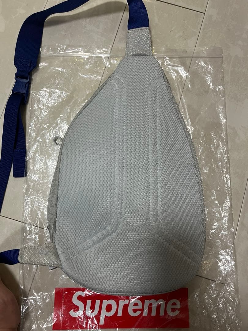 supreme シュプリーム スリングバッグ SS22