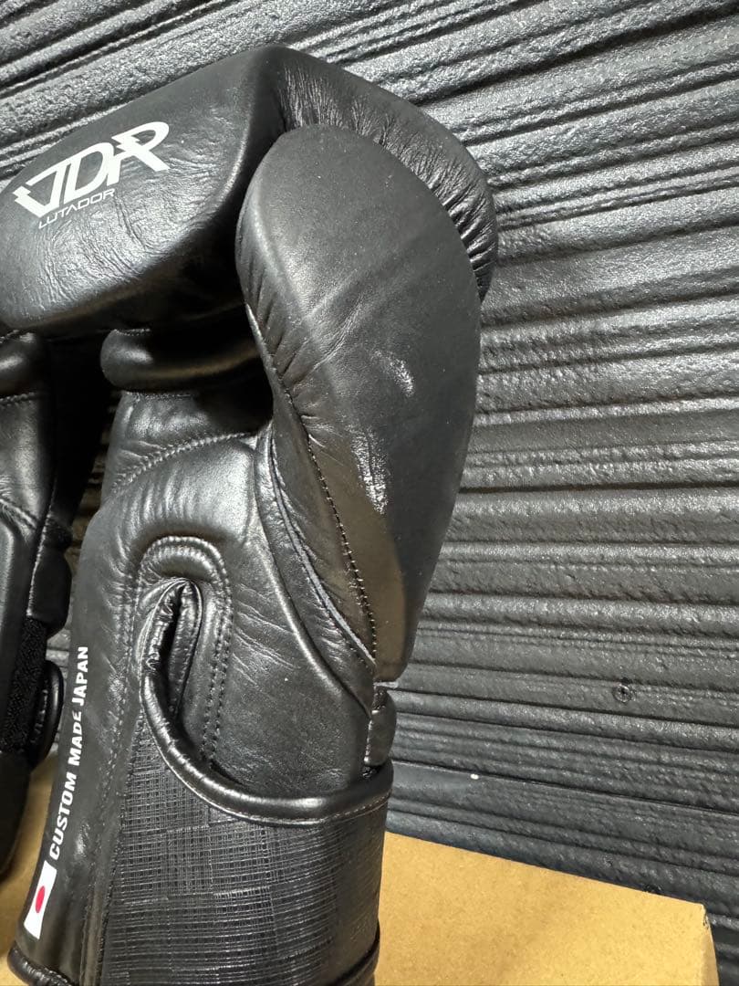 GRIT CUSTOM MADE JAPAN SAMURAIボクシンググローブ