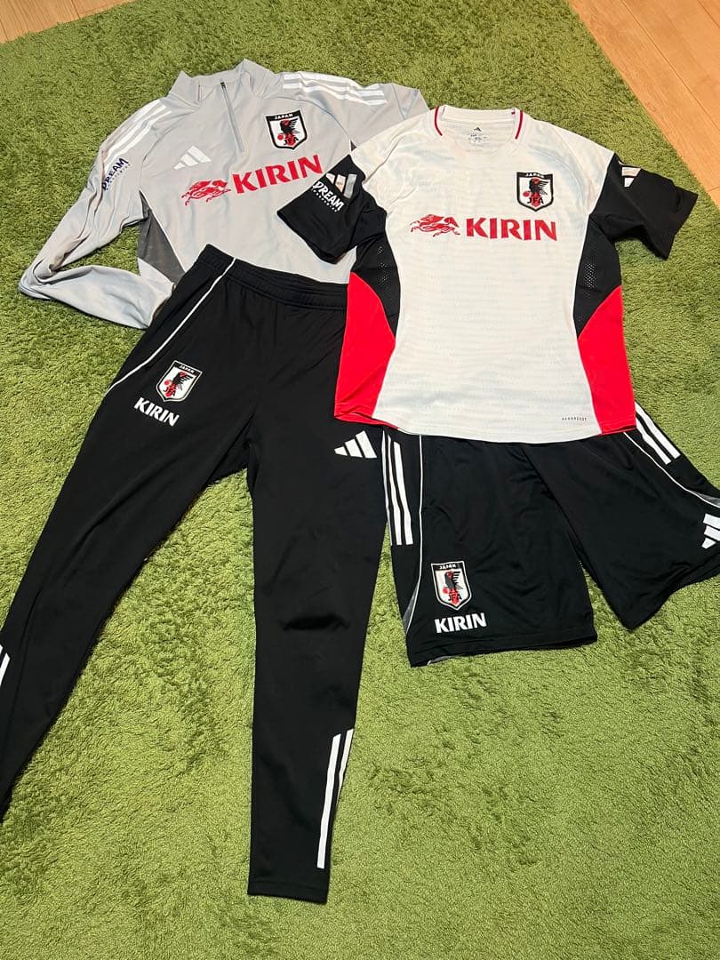 日本代表 adidas トレーニングウェア XLサイズ