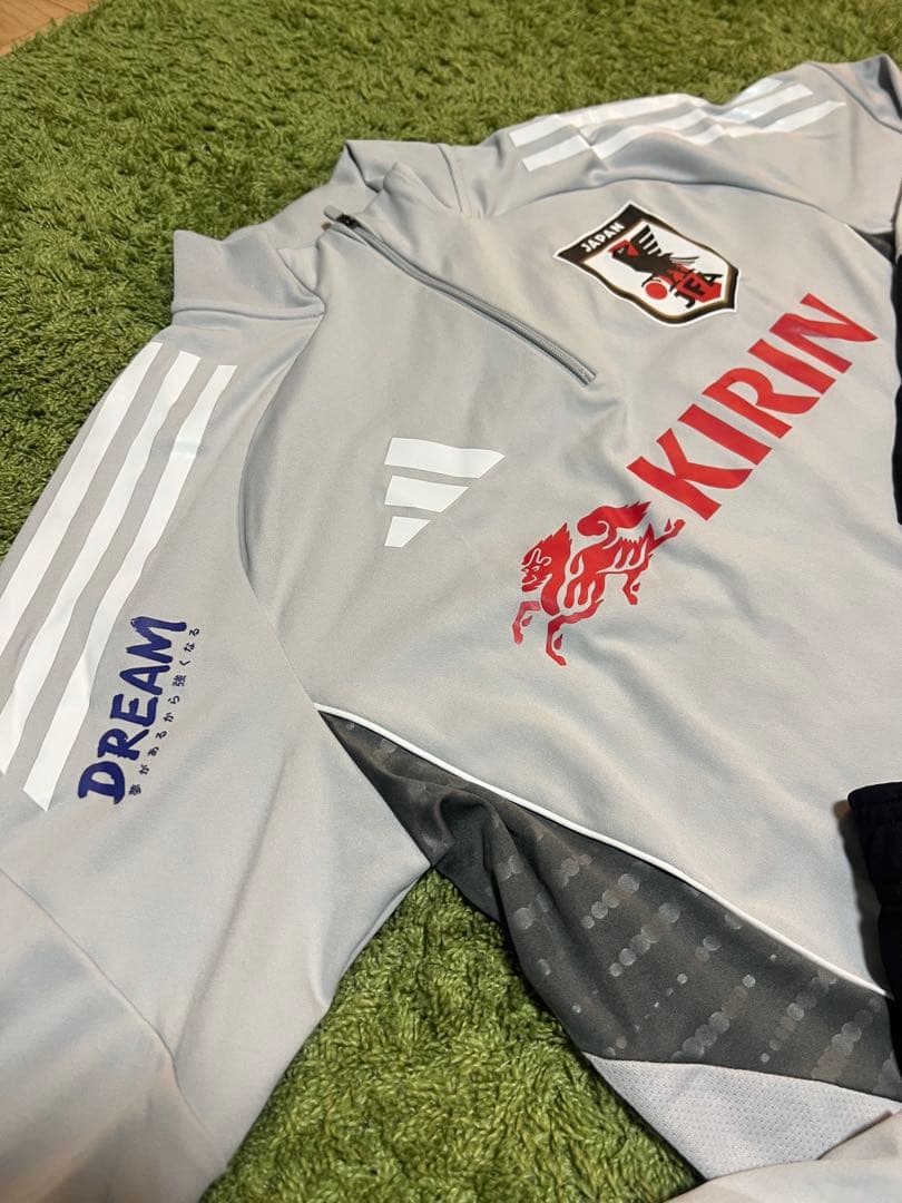 日本代表 adidas トレーニングウェア XLサイズ