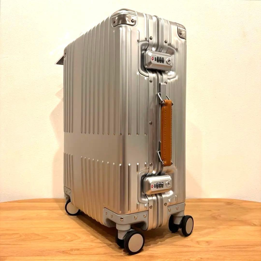 バッグ Innovator INV1811STP Sterling Silver 36L