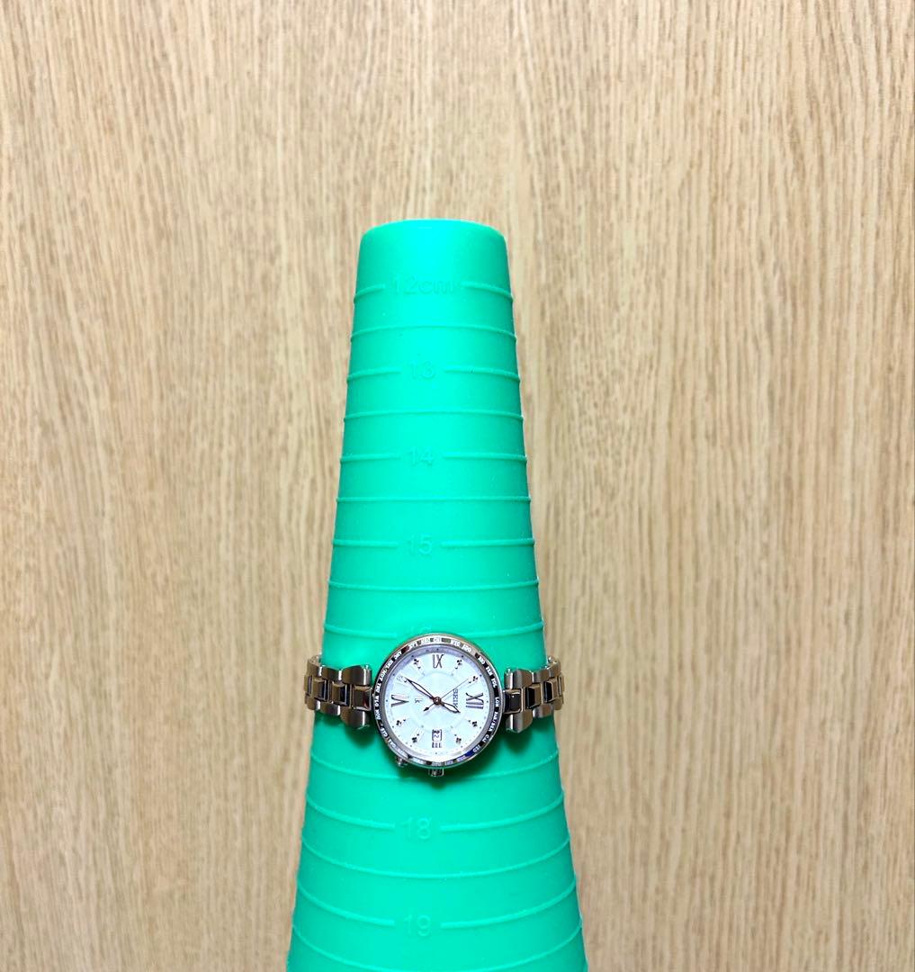 SEIKO LUKIA レディース時計1B35-0AF0 ソーラー　watch