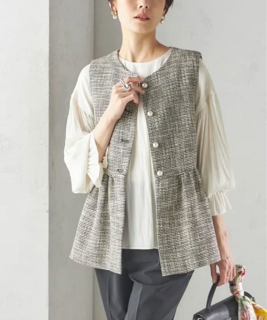 ships スラブ ツイード ジレ25SS パールボタン ベストサイズF