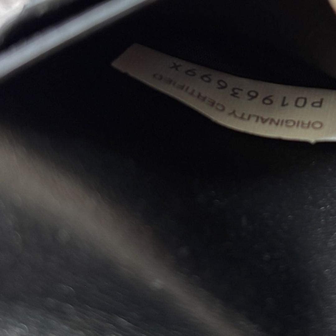 美品 ボッテガヴェネタ カセット ジップアラウンド ウォレット コンパクト