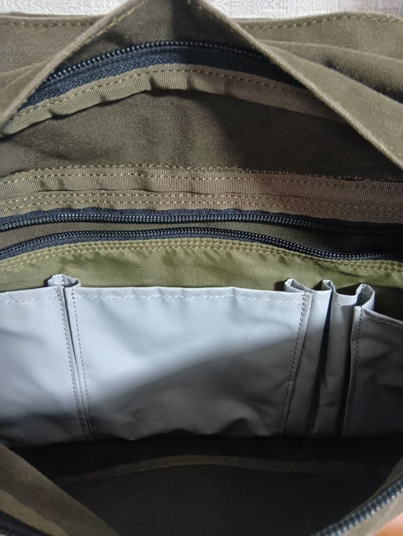 PORTER★BEAT★グリーン☓ブラック★美品良品★クリーニング済み即使用OK