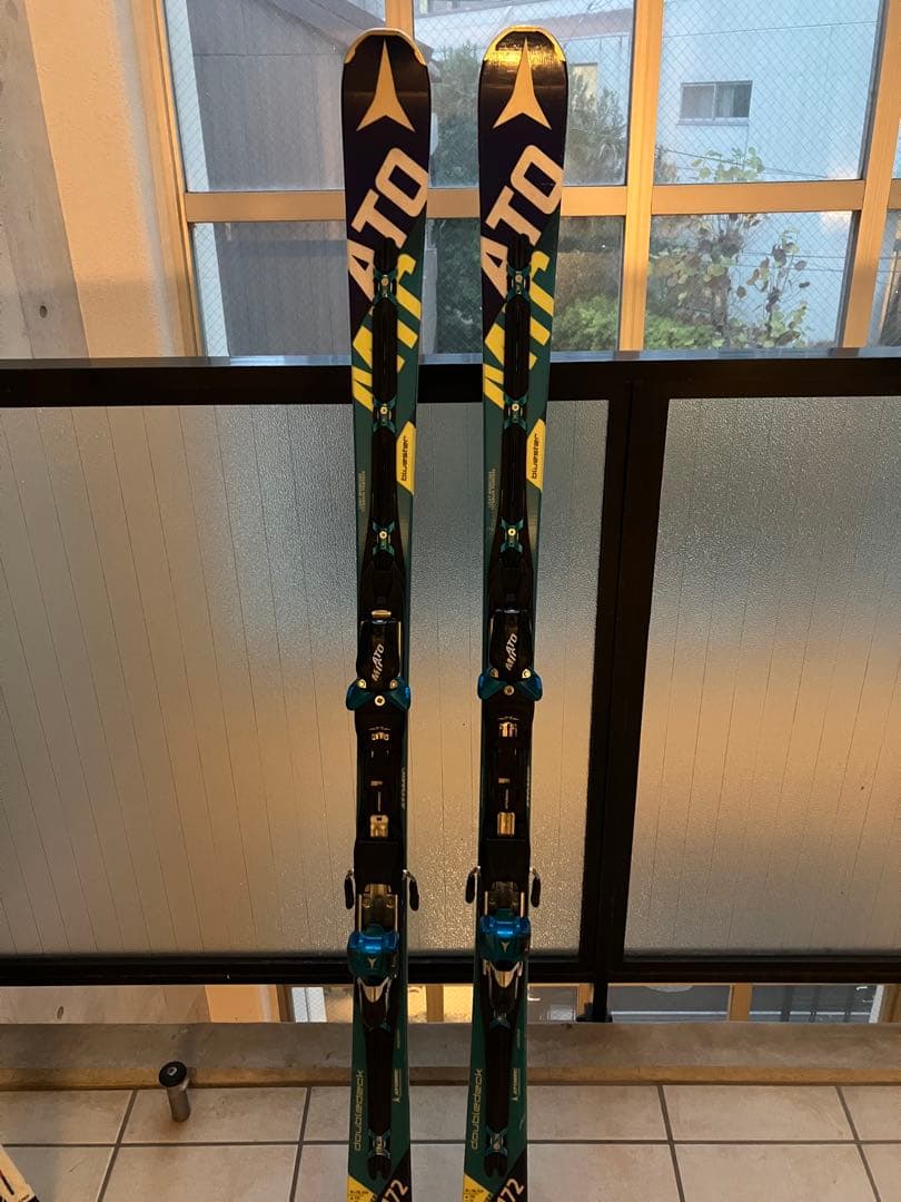 （ゆうた）ATOMIC Bluester スキー板