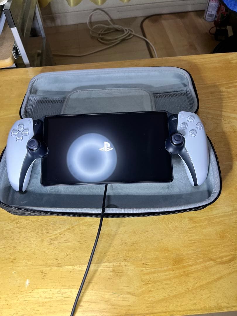 PlayStation Portal PSポータル　CFIJ-18000ケース有