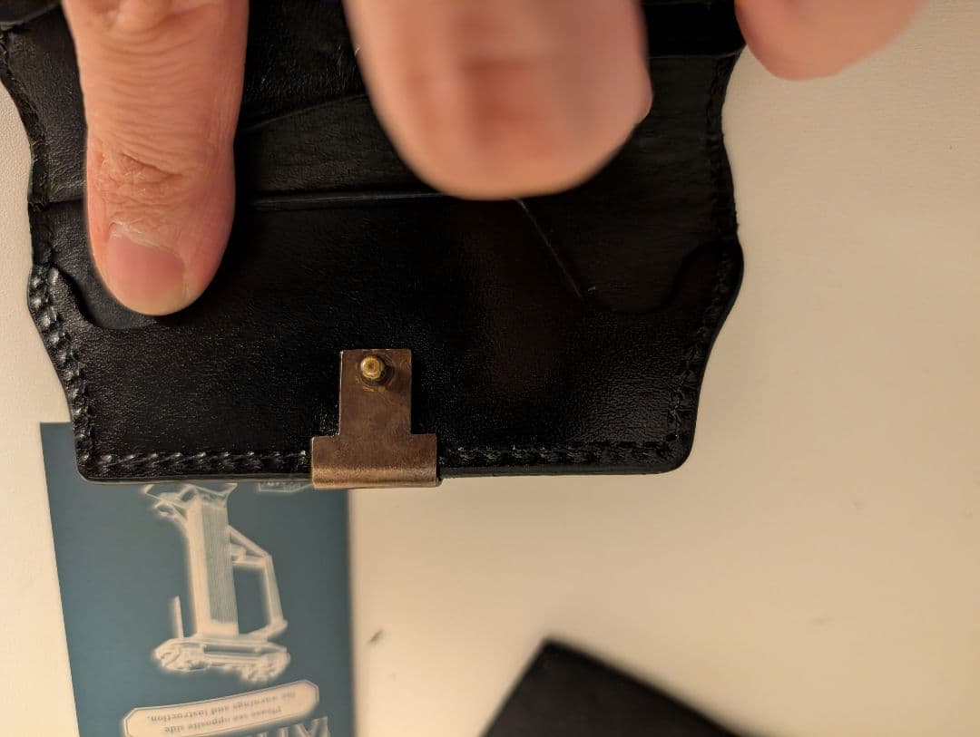 池之端銀革店　Dual サドルプルアップ コンパクトウォレット