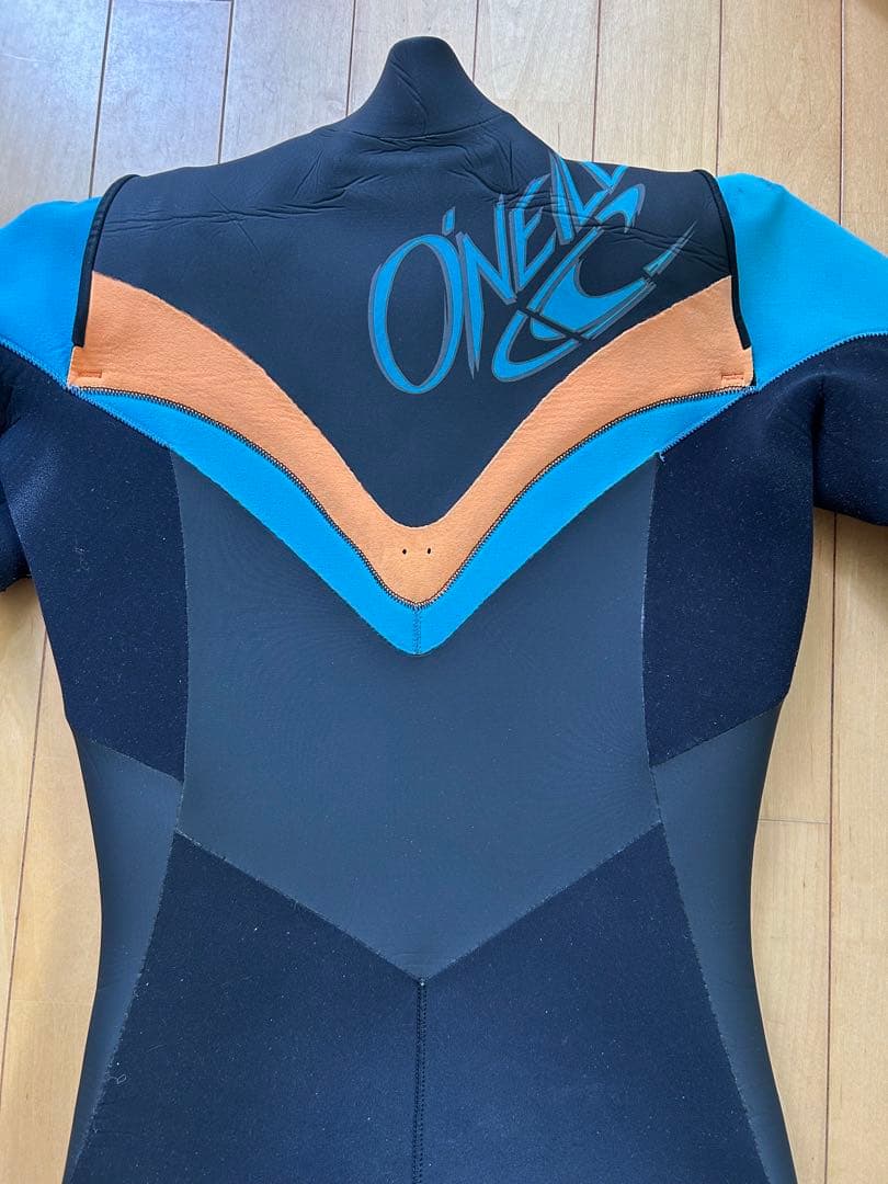 O'NEILL オニール セミドライオール5mm裏起毛MLハンガー付き