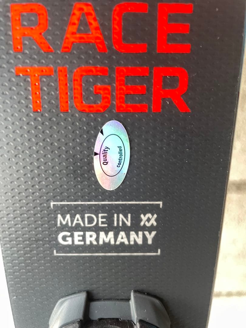 フォルクル2021〜22　VOLKL レースタイガーGS　180センチ