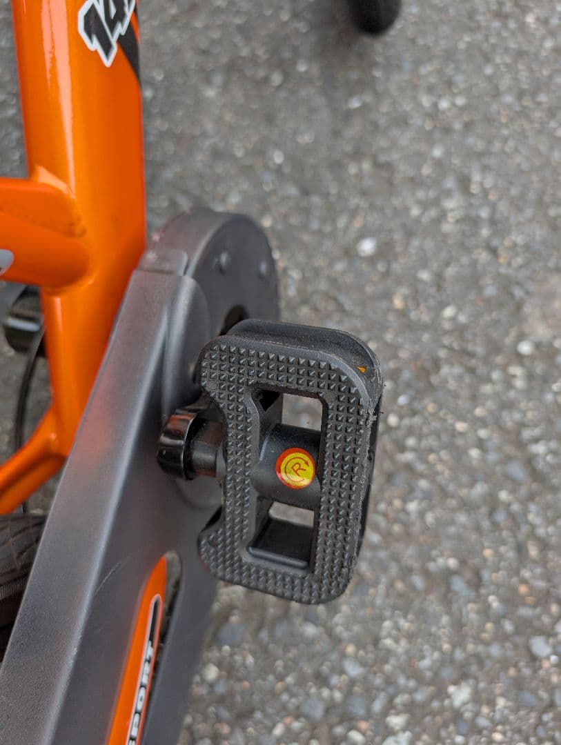 美品STRIDER 14x オレンジ2025年1月購入品